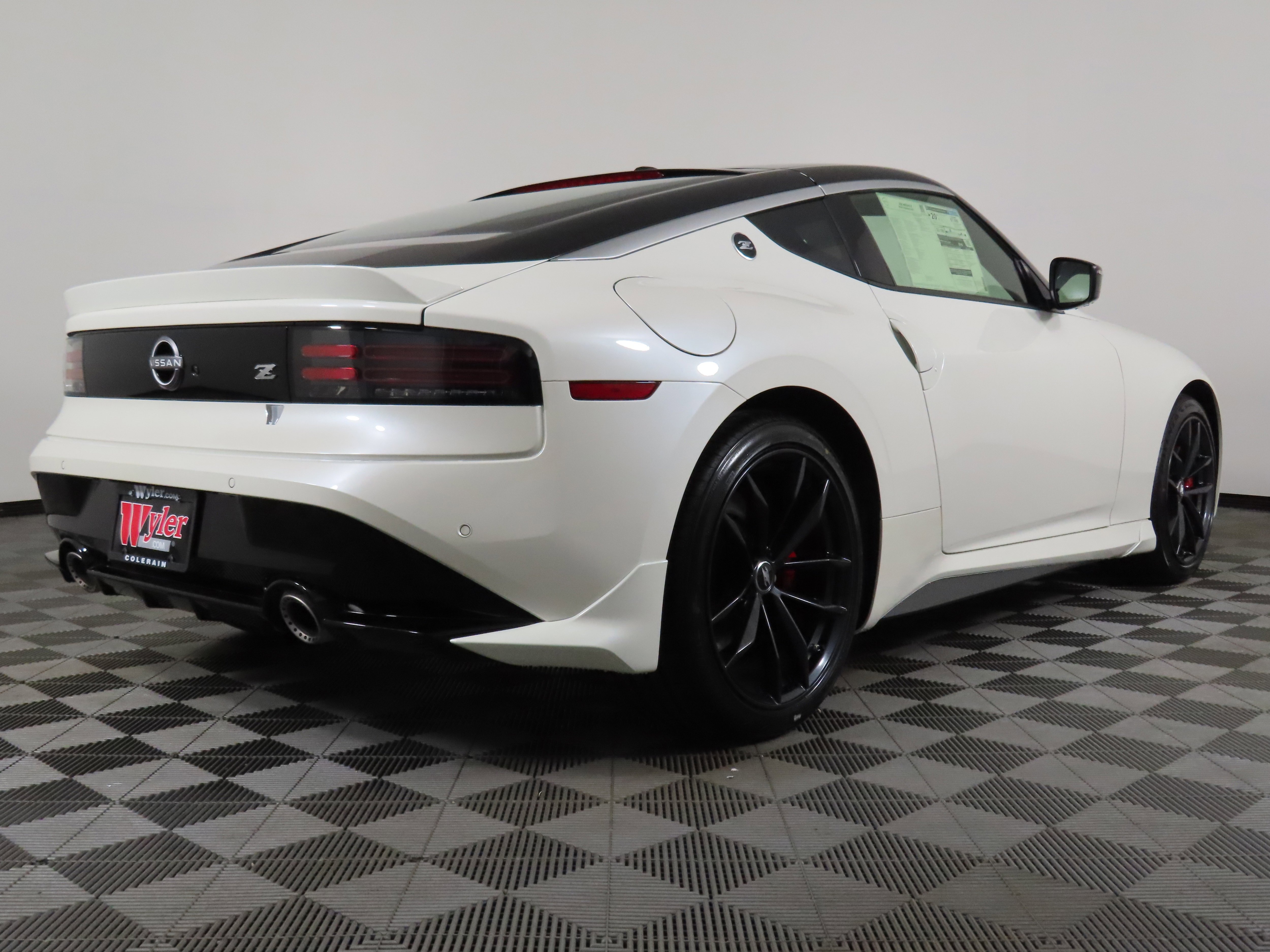 New 2026 Nissan Z Performance w/ Floor Mat Package image 3