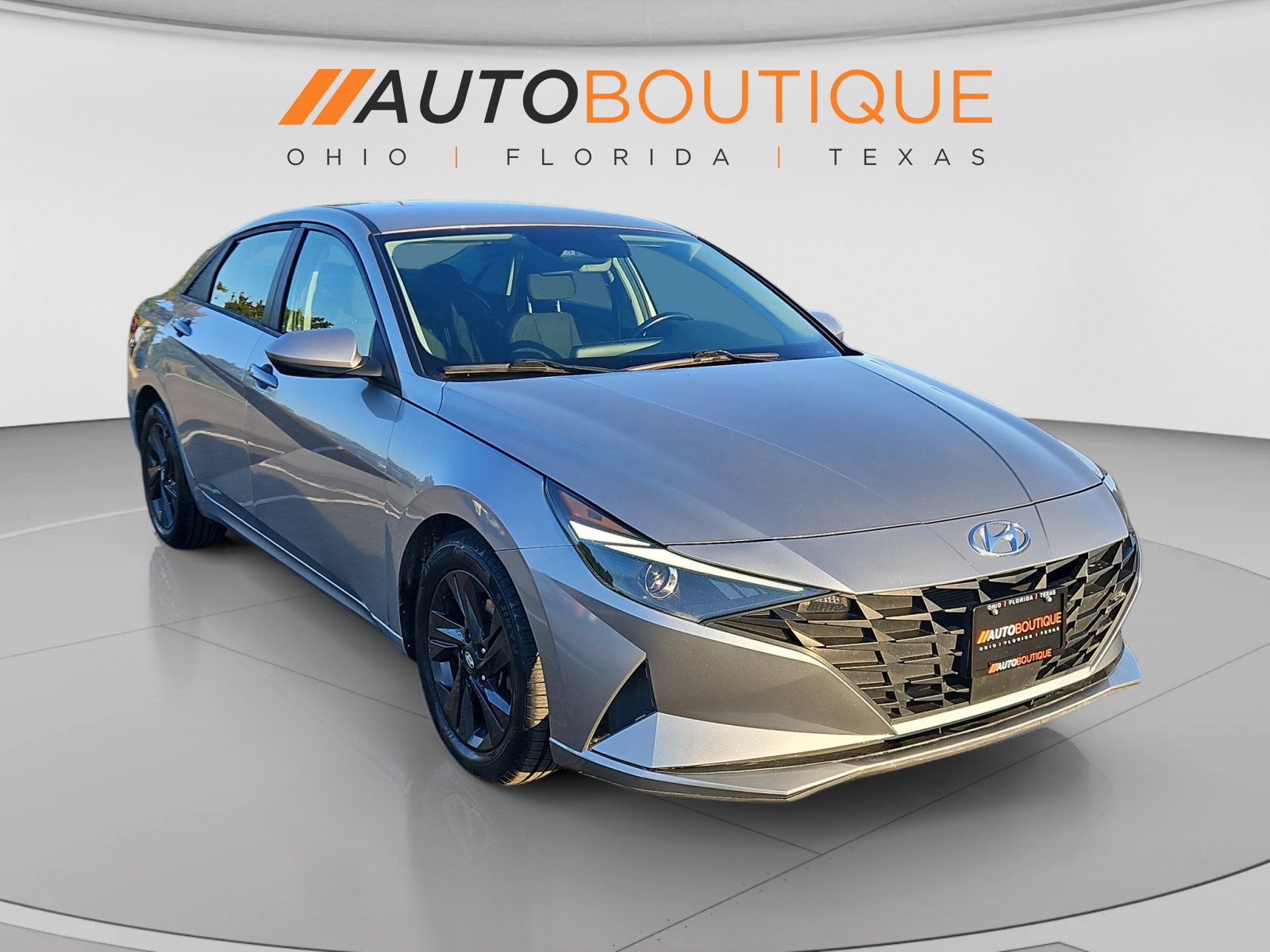 Used 2021 Hyundai Elantra SEL w/ Convenience Package FWD image 7