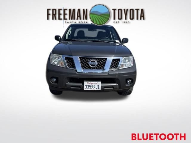 Used 2013 Nissan Frontier SV w/ SV Value Truck Pkg RWD image 3