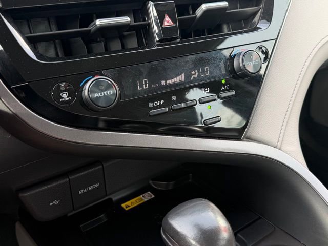 Used 2024 Toyota Camry XSE image 21