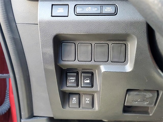 Used 2022 Nissan Frontier PRO-4X w/ Off-Road Protection Package image 10