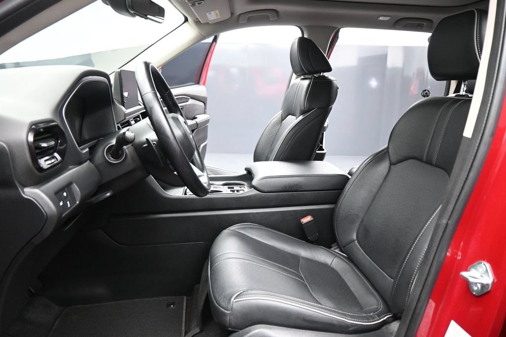 Used 2023 Honda Pilot Elite image 8