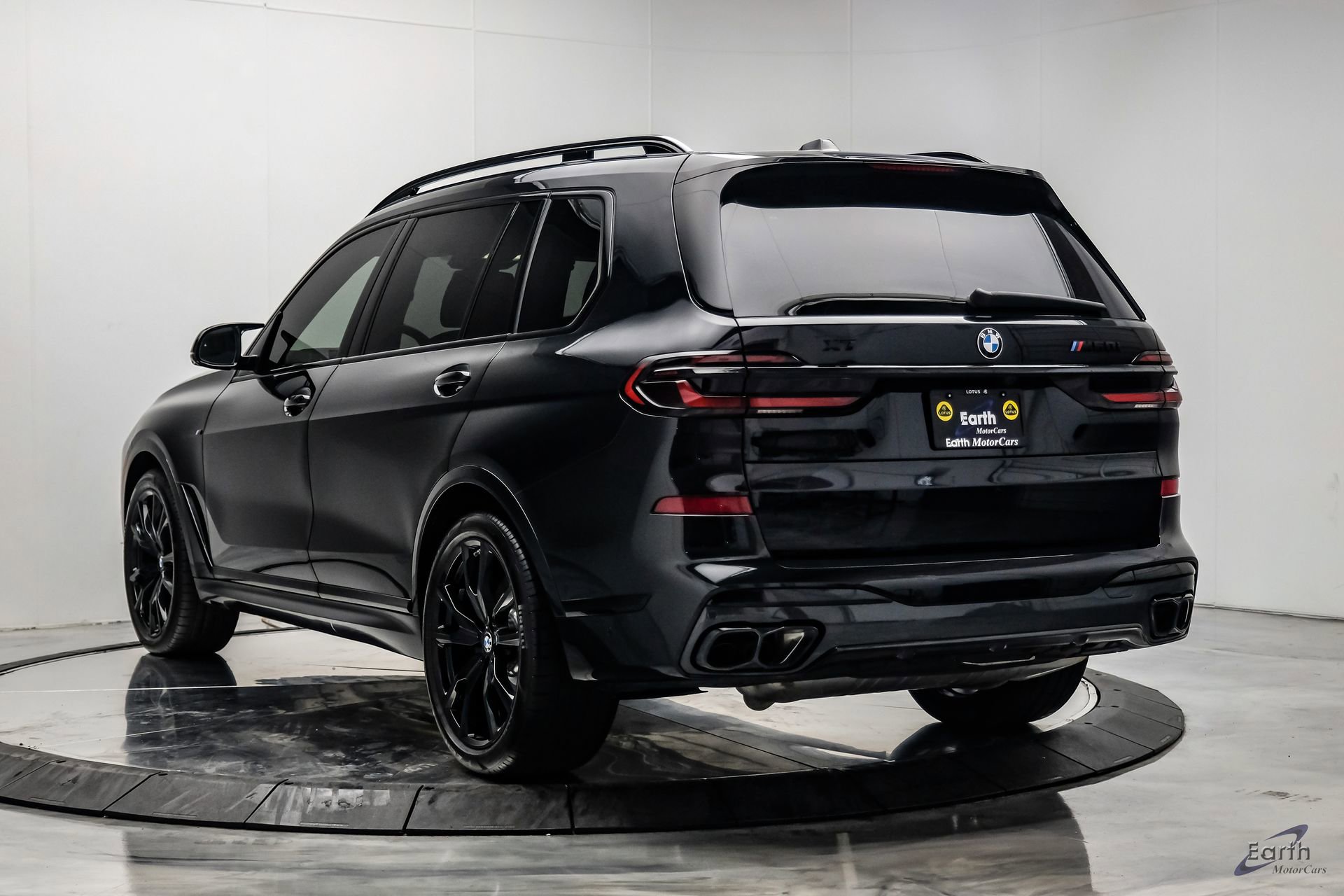 Used 2026 BMW X7 M60i AWD/4WD image 11