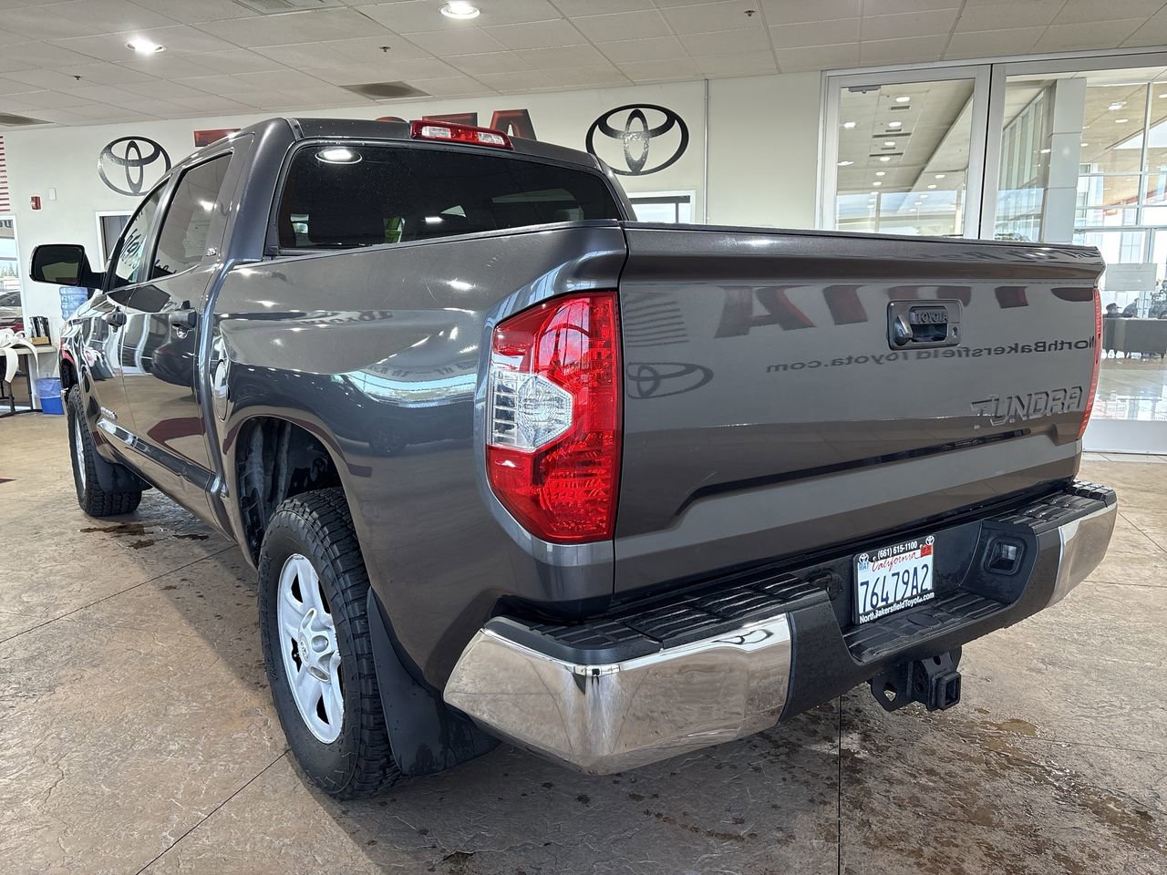 Used 2016 Toyota Tundra SR5 RWD image 8