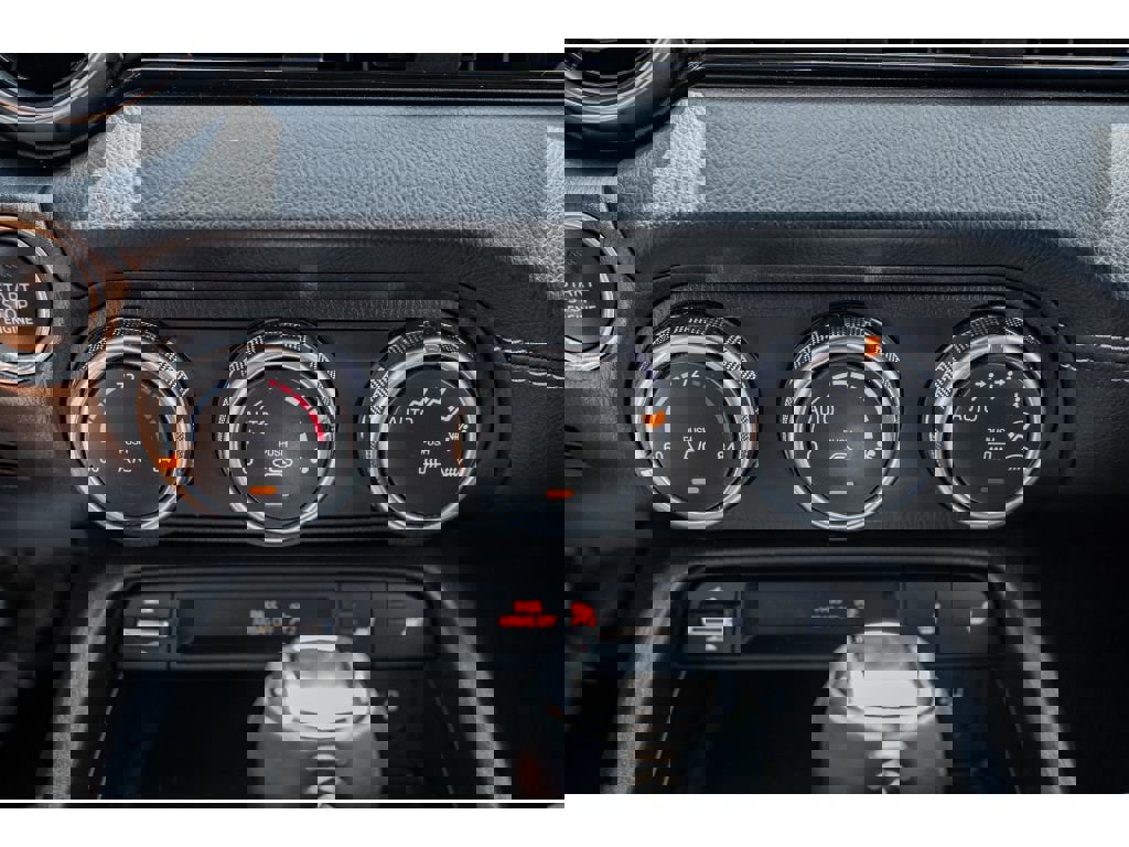 Used 2023 MAZDA MX-5 Miata Grand Touring w/ Weather Package image 16