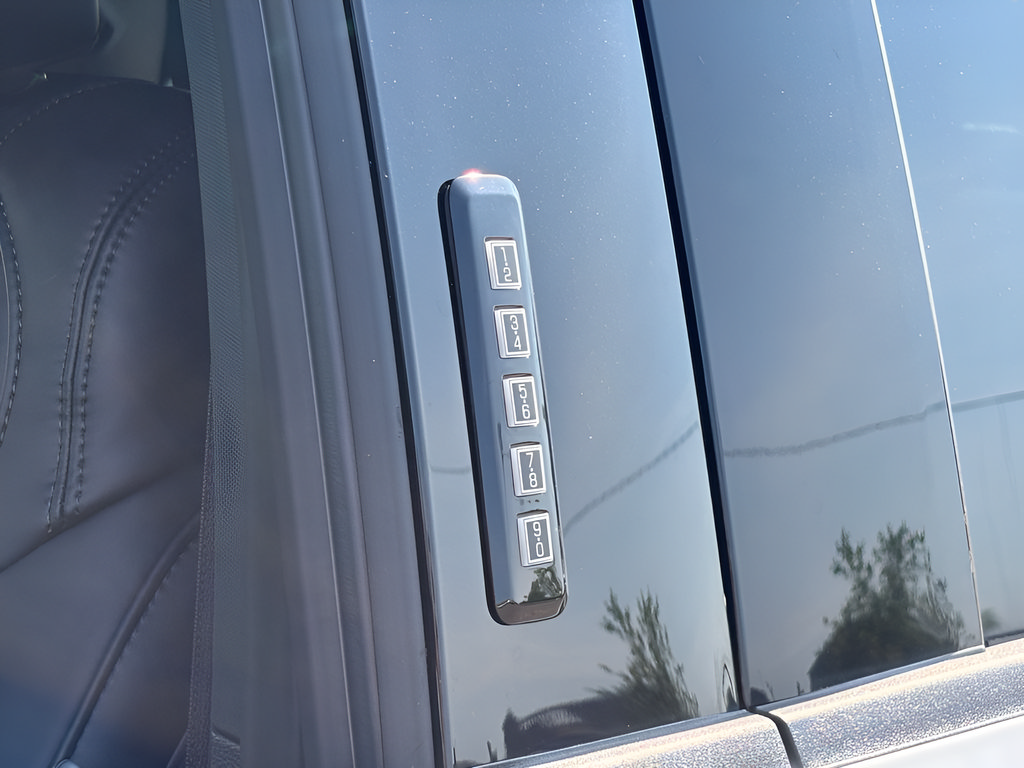 New 2026 Ford F250 Platinum AWD/4WD image 16