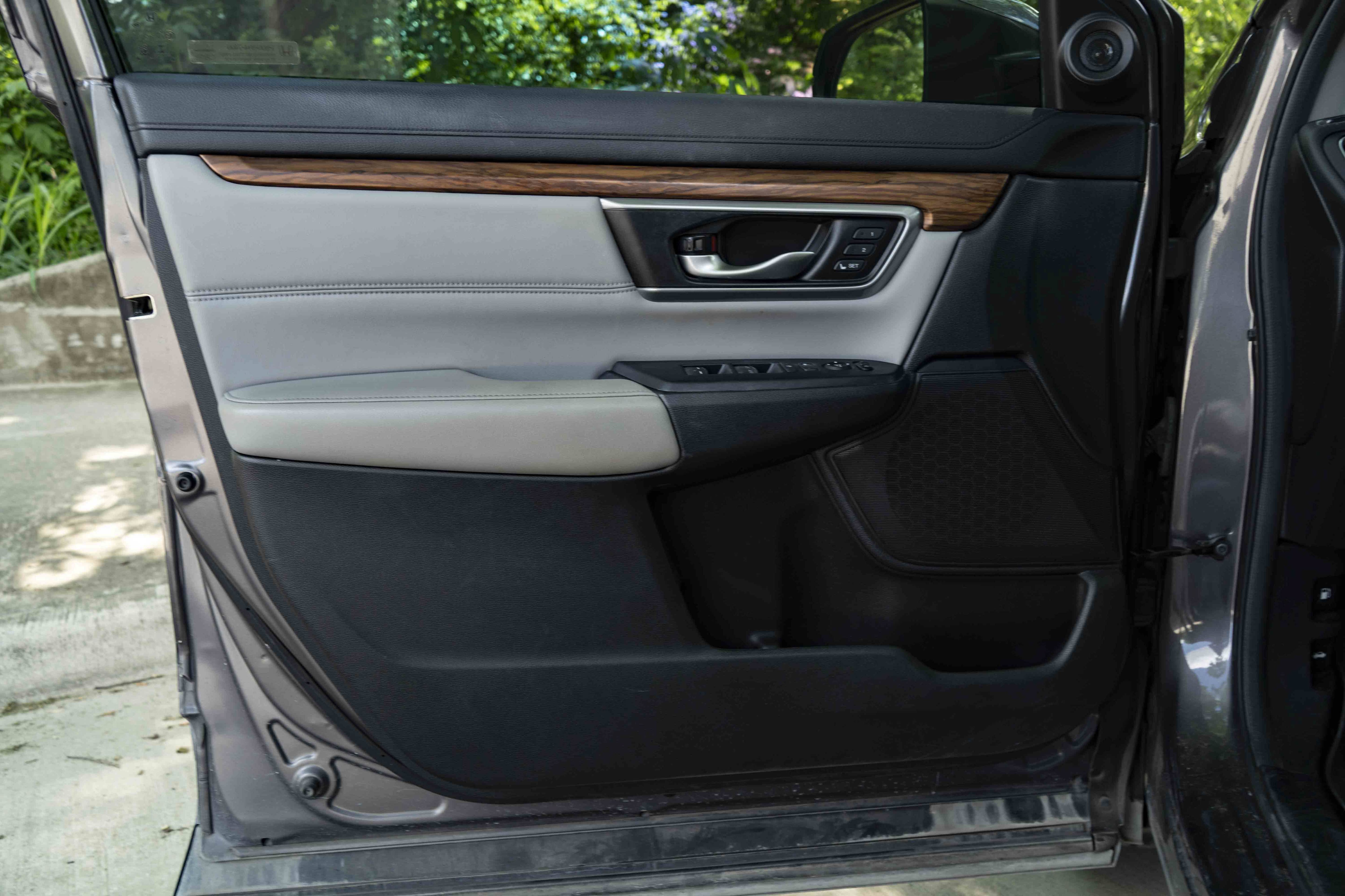 Used 2019 Honda CR-V Touring image 35