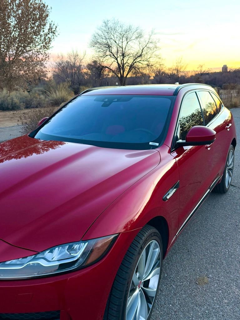 Used 2017 Jaguar F-PACE R-Sport AWD/4WD image 10