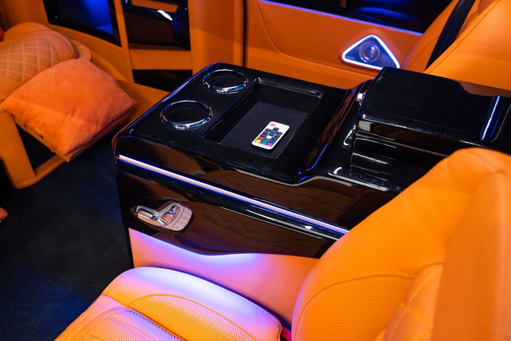 Used 2023 Mercedes-Benz Metris Passenger image 28