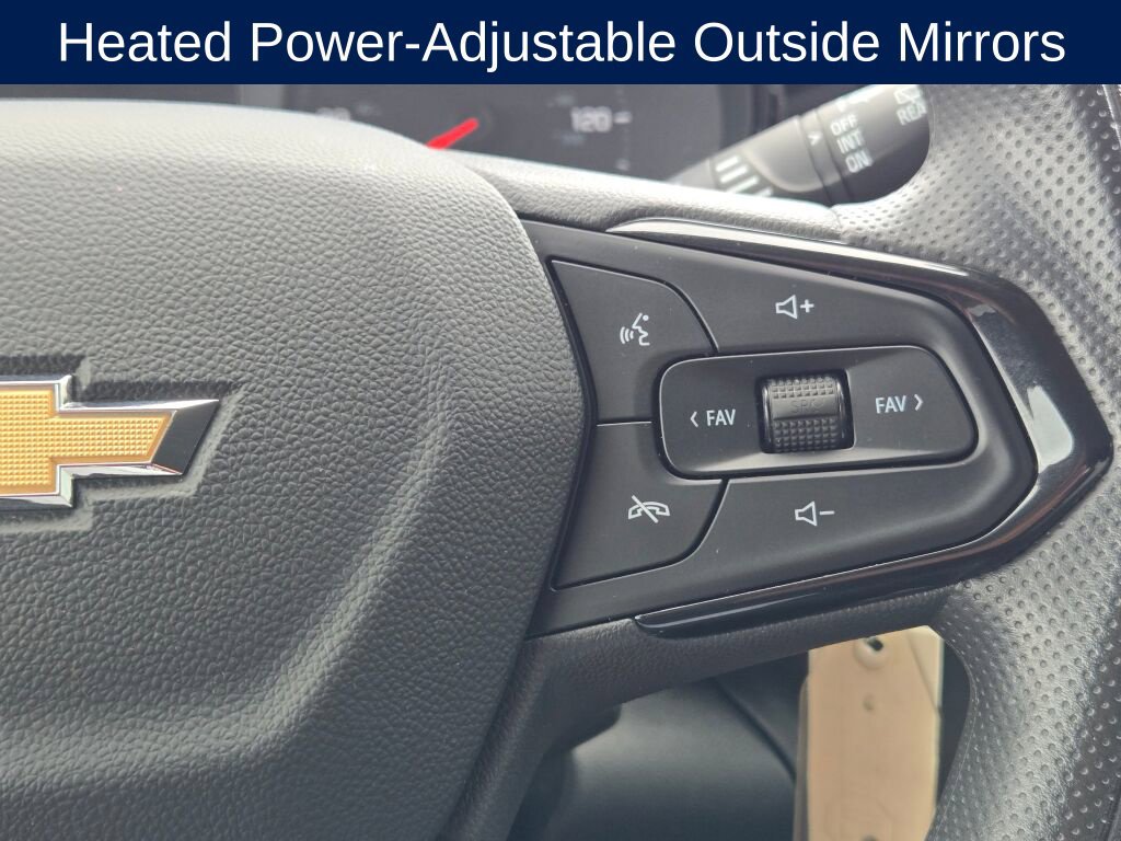 Used 2024 Chevrolet Trax LS w/ LS Convenience Package FWD image 29