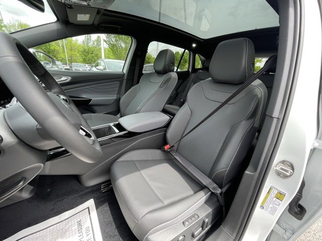 New 2025 Volkswagen ID.4 Pro S Plus image 21