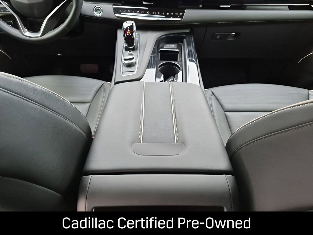 Certified 2024 Cadillac Escalade Sport w/ LPO, ONYX Package AWD/4WD image 29