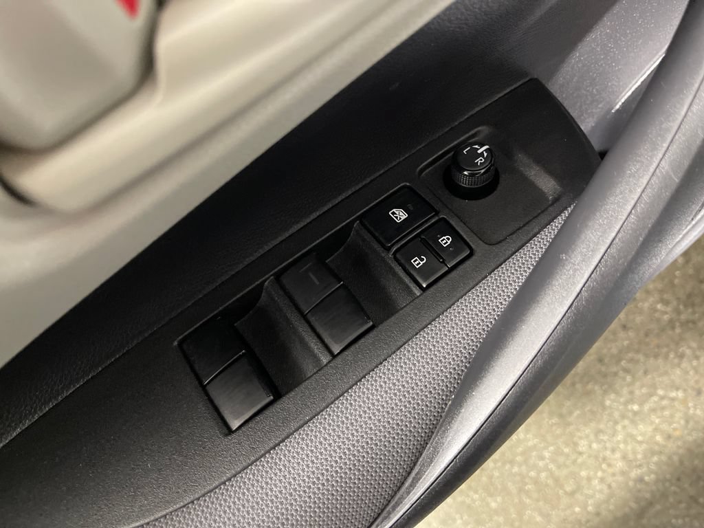 Certified 2022 Toyota Corolla L FWD image 16