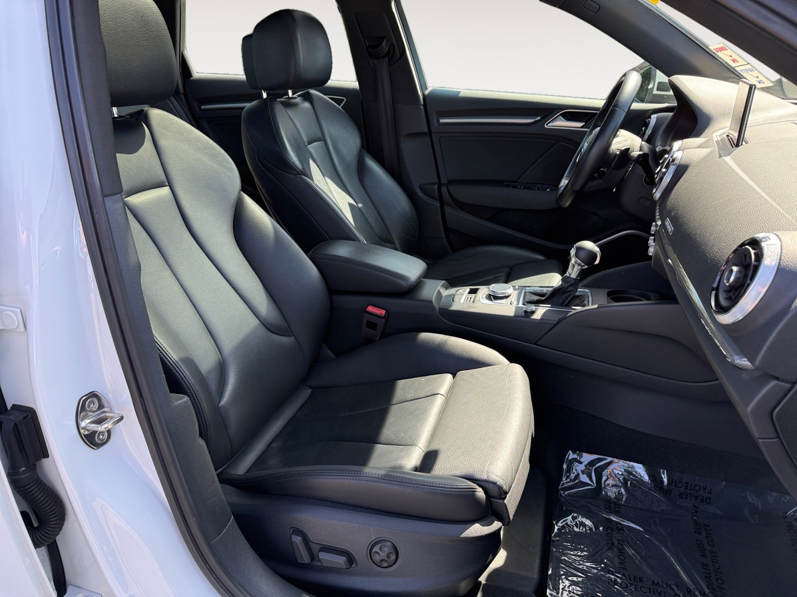 Used 2018 Audi A3 e-tron Premium Plus w/ Technology Package image 19