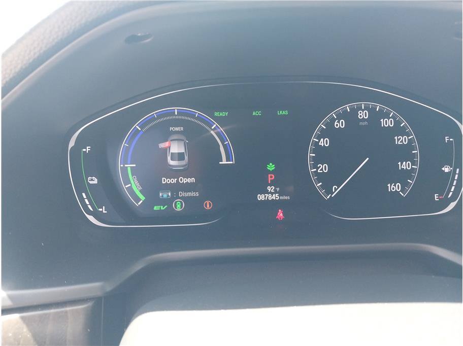 Used 2018 Honda Accord Touring image 17