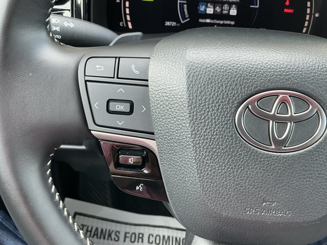 Used 2025 Toyota Camry SE FWD image 28