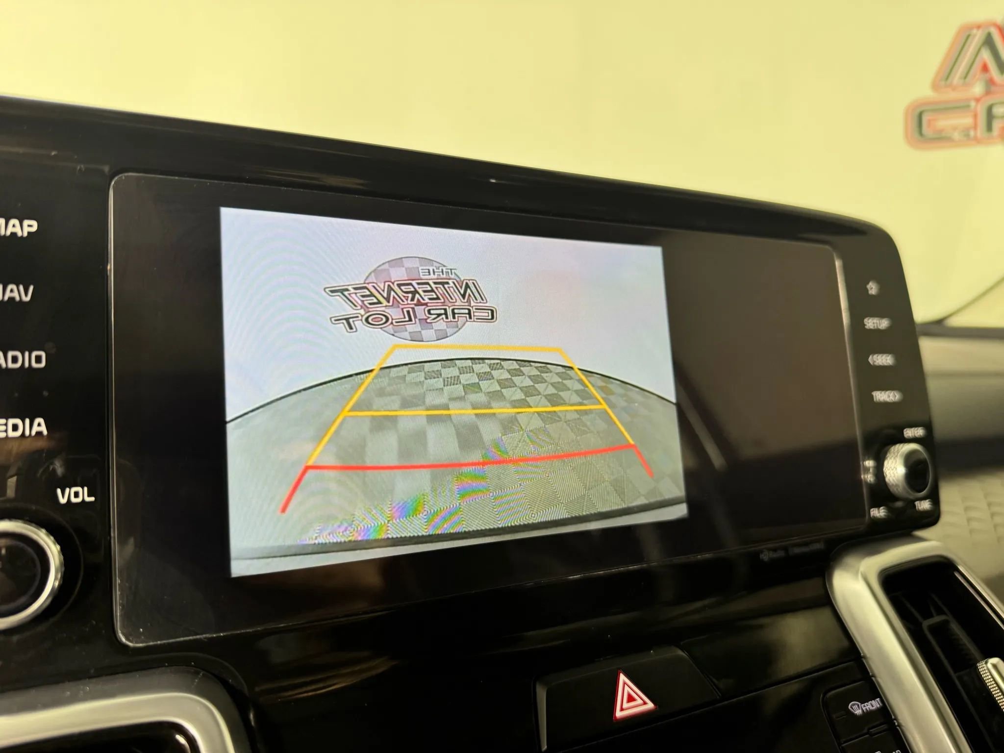 Used 2022 Kia Sorento SX image 18