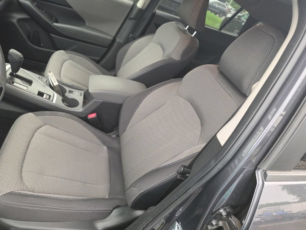 Used 2024 Subaru Crosstrek 2.0i Premium AWD/4WD image 11
