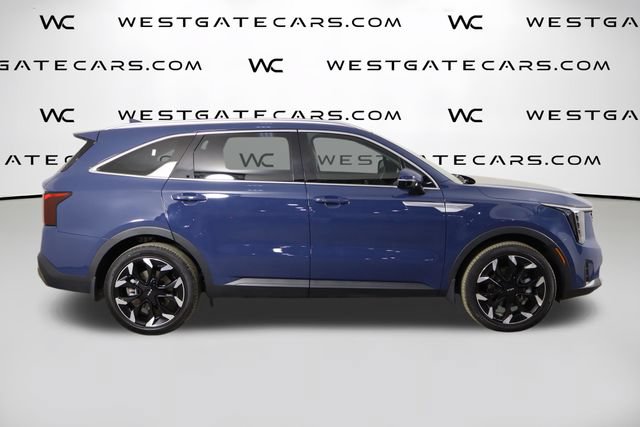 Certified 2025 Kia Sorento EX FWD image 47