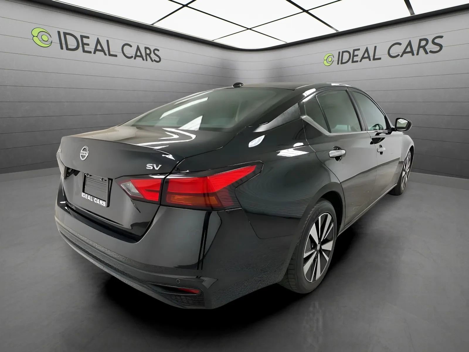 Used 2021 Nissan Altima 2.5 SV FWD image 5