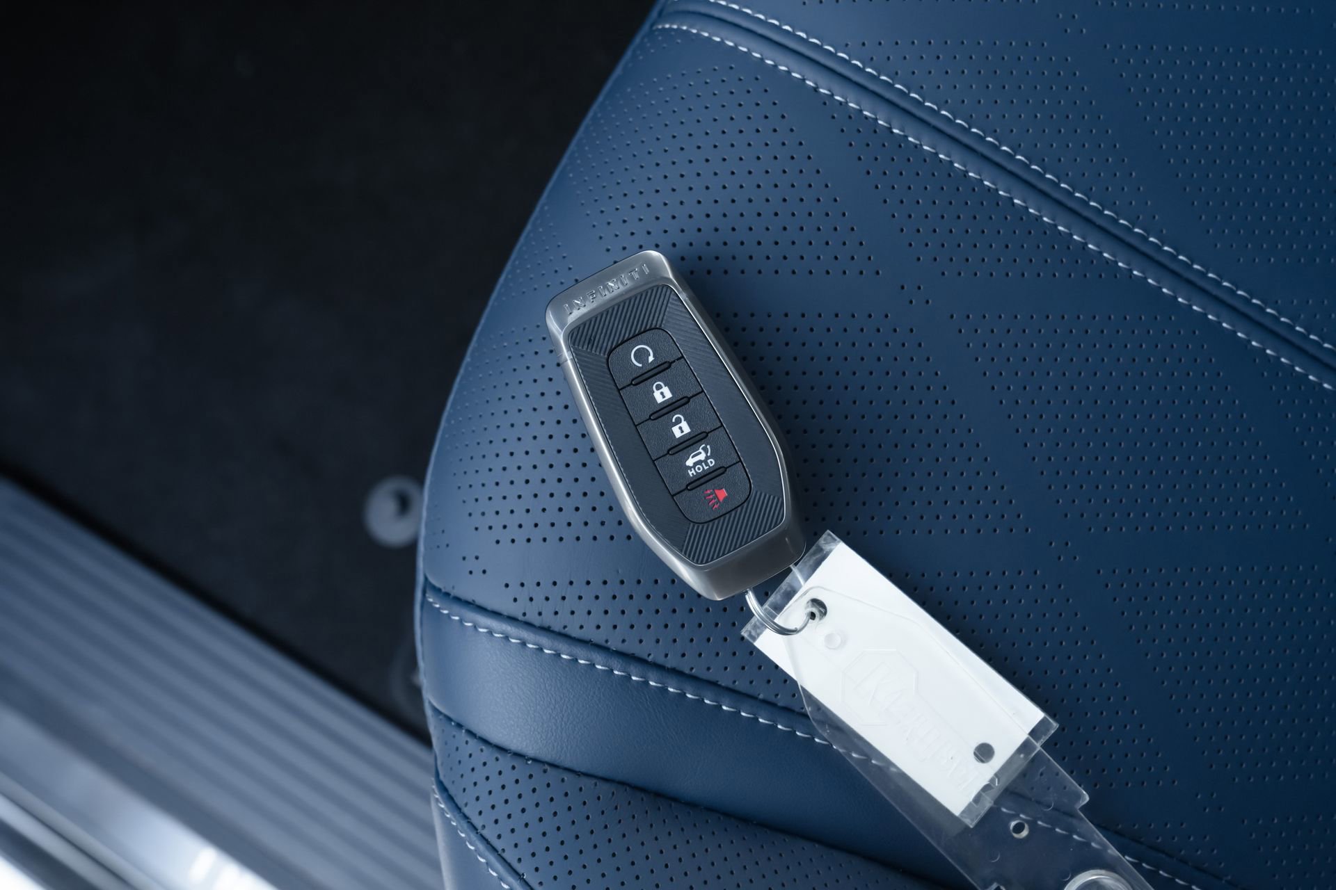 New 2026 INFINITI QX80 4WD w/ Sport Exterior Package image 37