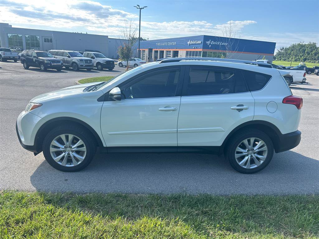 Used 2014 Toyota RAV4 Limited AWD/4WD image 11
