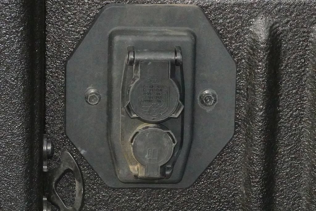 Used 2026 Ford F350 Platinum image 35