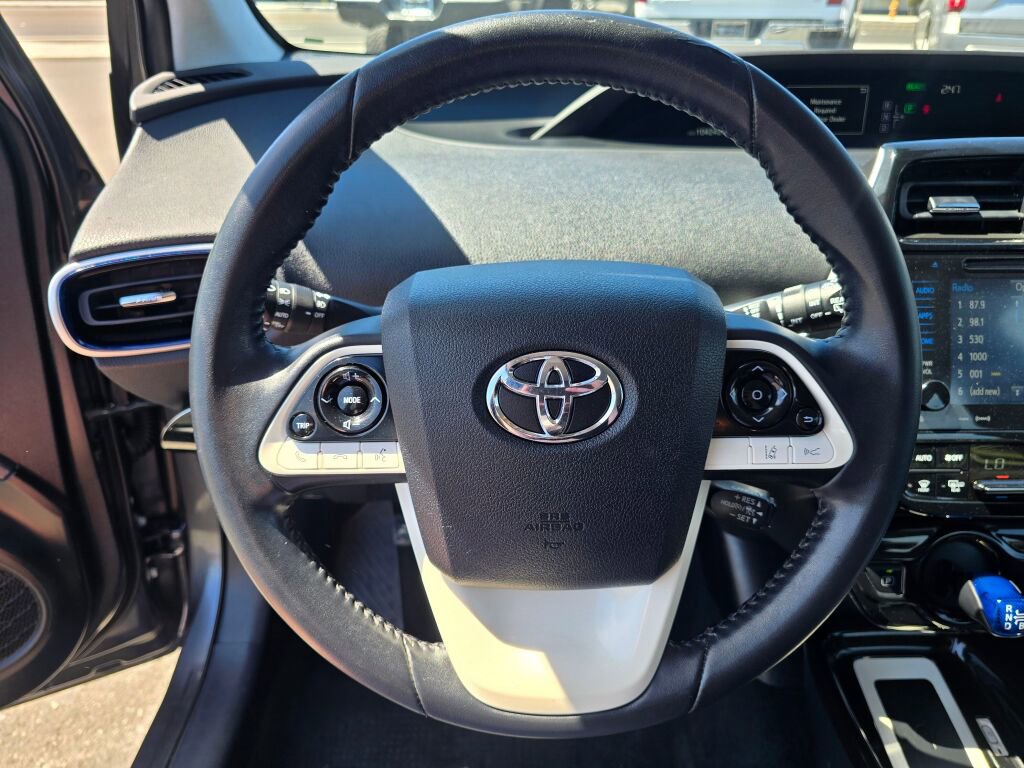 Used 2017 Toyota Prius Three Touring FWD image 22