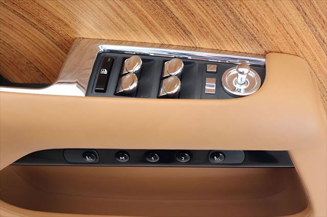 Certified 2016 Rolls-Royce Wraith RWD image 13