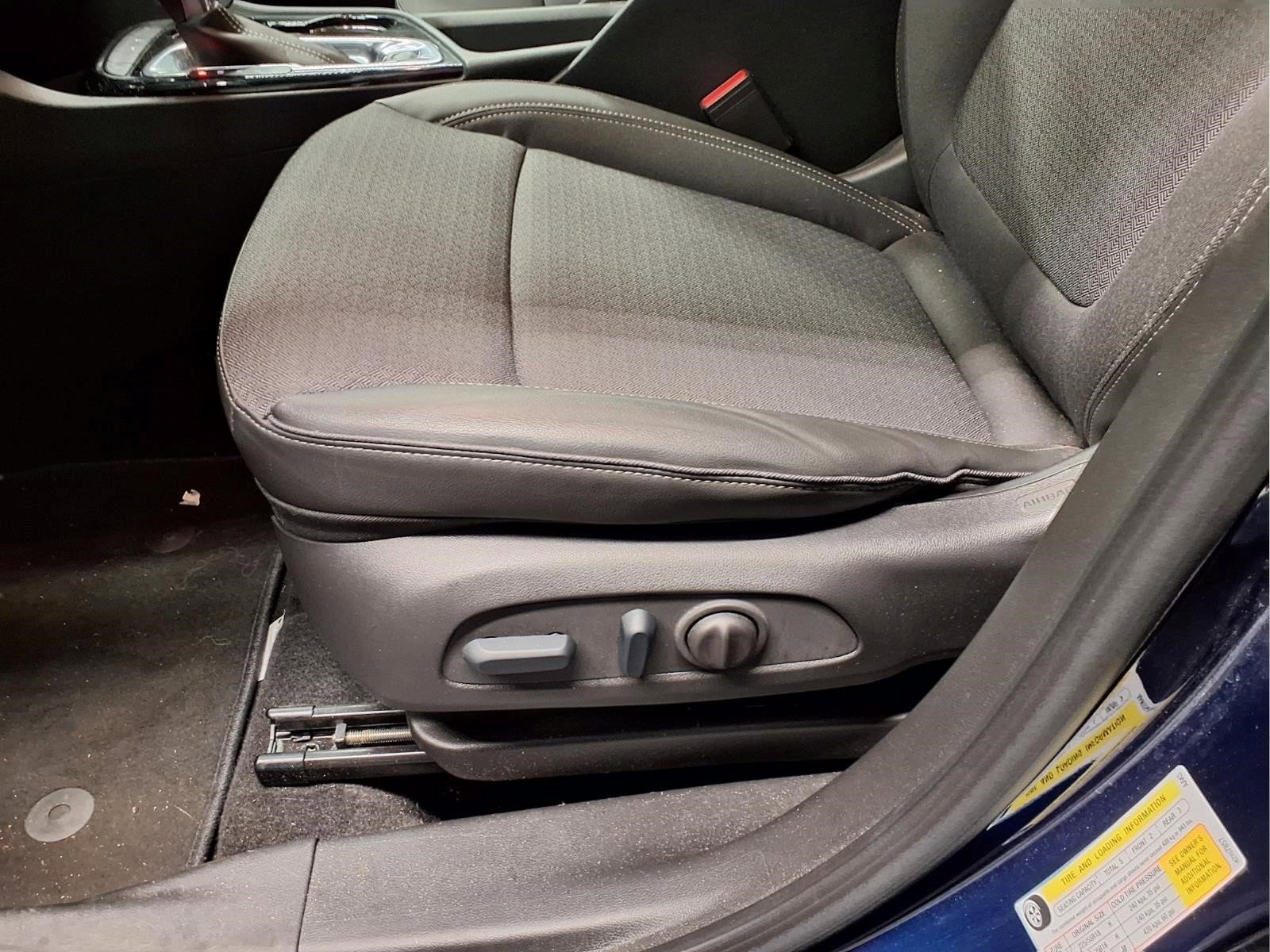 Used 2023 Buick Encore GX Select FWD image 10