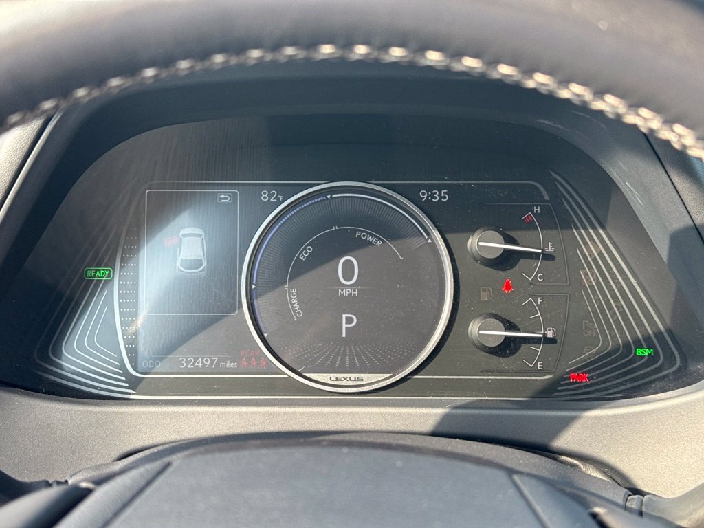 Used 2020 Lexus UX 250h w/ Premium Package AWD/4WD image 46