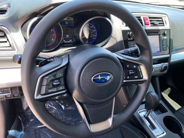 Used 2019 Subaru Outback 2.5i AWD/4WD image 12