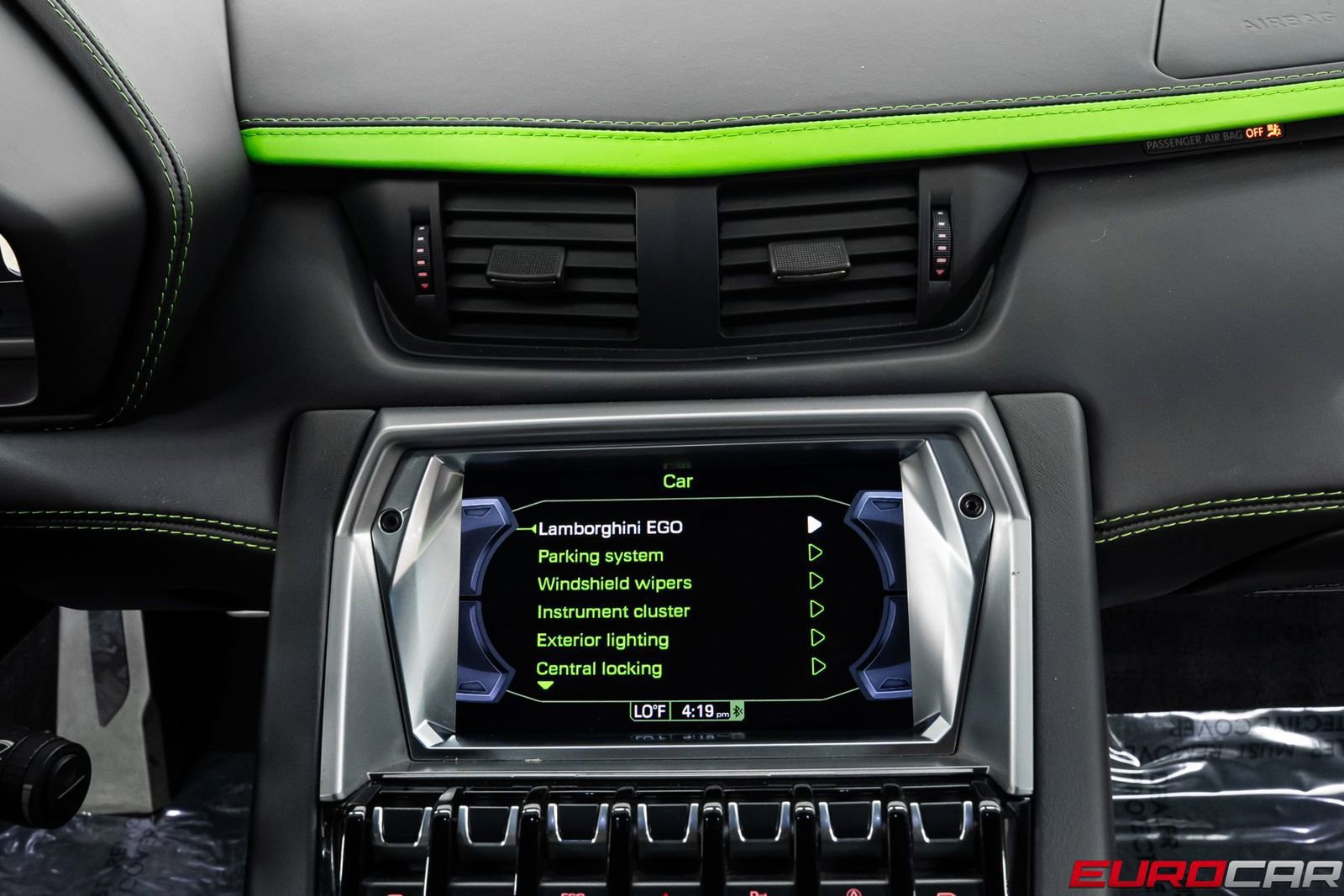 Used 2018 Lamborghini Aventador S image 33