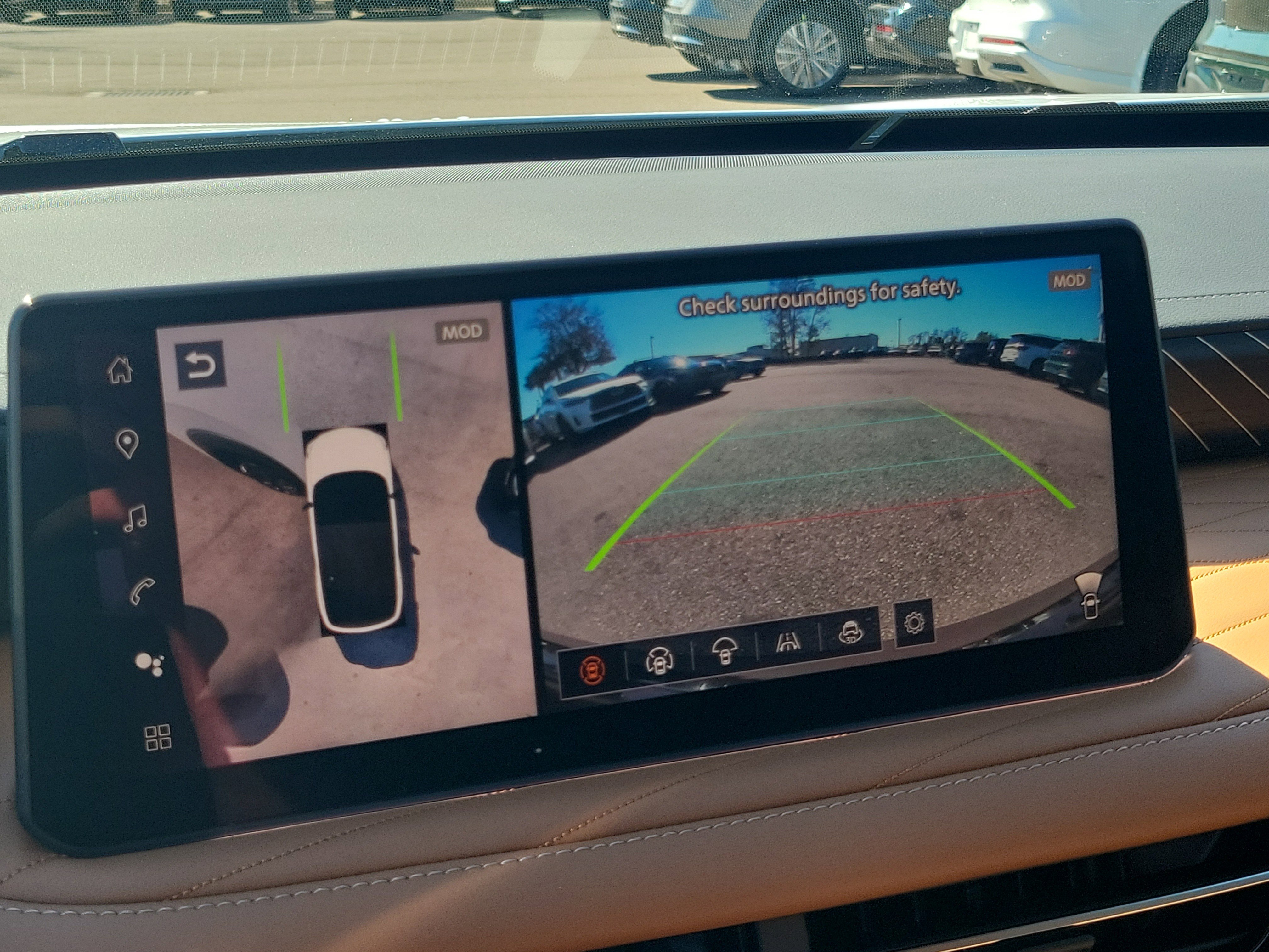 New 2026 INFINITI QX60 Autograph w/ Dark Cargo Package image 16