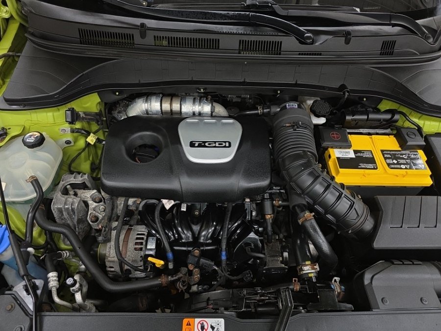 Used 2020 Hyundai Kona Ultimate AWD/4WD image 38