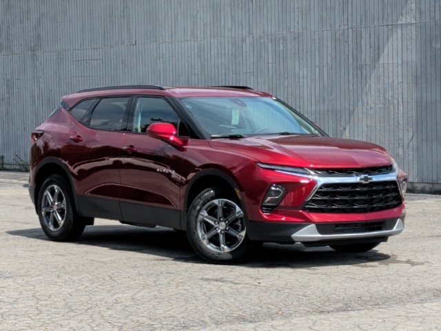 New 2026 Chevrolet Blazer LT w/ Convenience Package FWD image 17