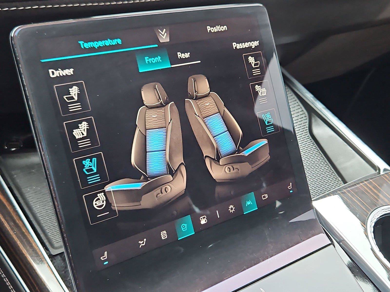 Certified 2026 Cadillac Escalade Luxury AWD/4WD image 22