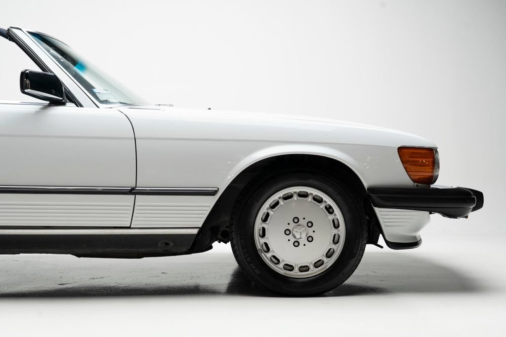 Used 1988 Mercedes-Benz 560 SL image 58