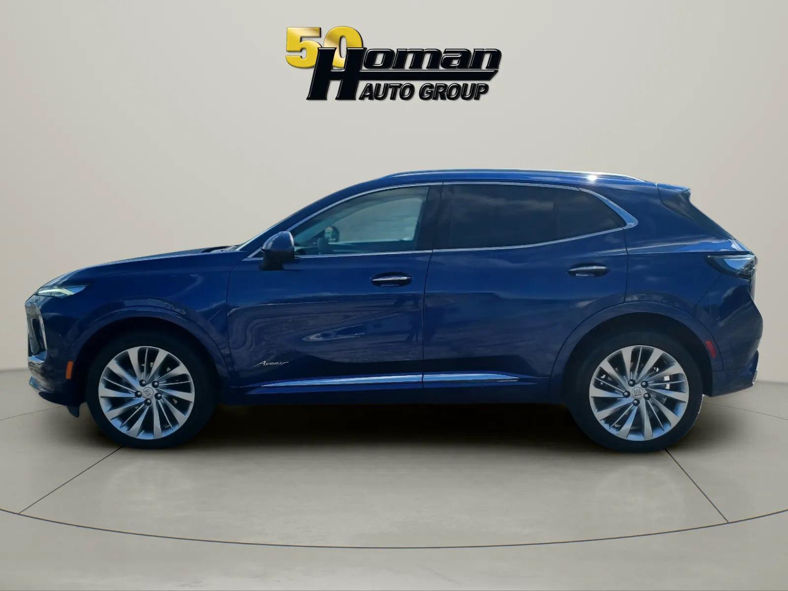 Used 2024 Buick Envision AWD Avenir image 2