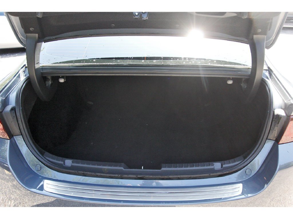 Used 2025 MAZDA MAZDA3 s AWD/4WD image 5