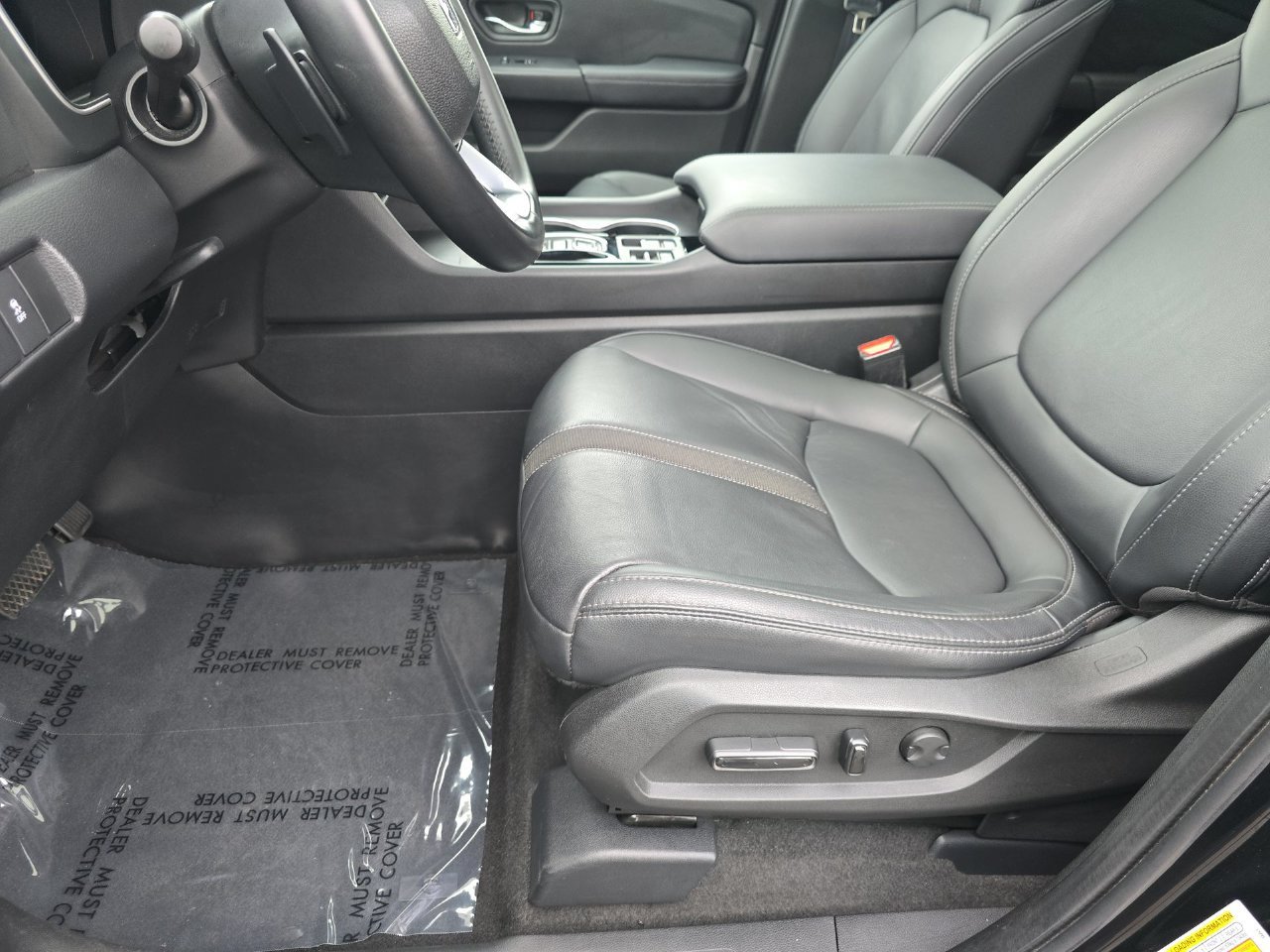 Used 2023 Honda Pilot Touring image 22