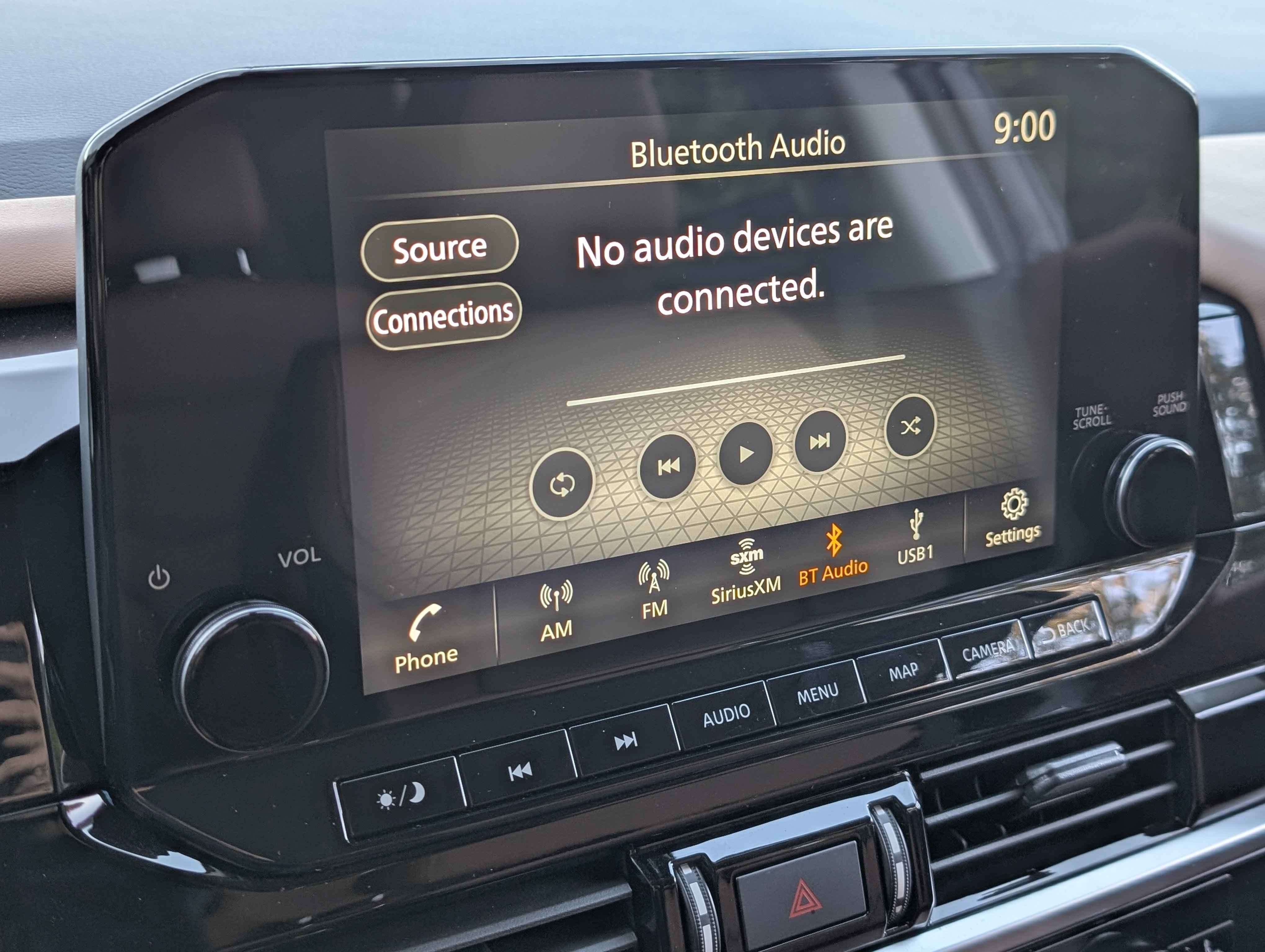 Used 2025 Nissan Pathfinder Platinum FWD image 30