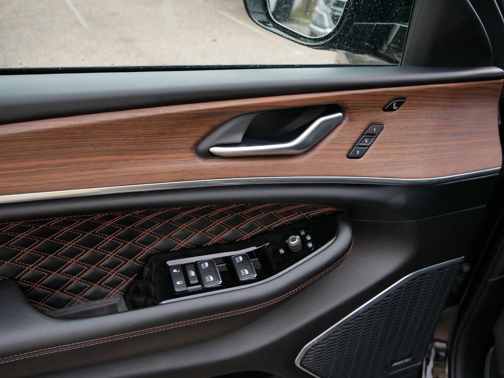 Certified 2022 Jeep Grand Cherokee L Summit w/ Advanced Protech Group IV image 36