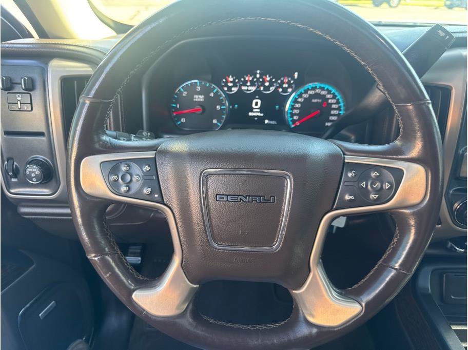 Used 2017 GMC Sierra 1500 Denali RWD image 13