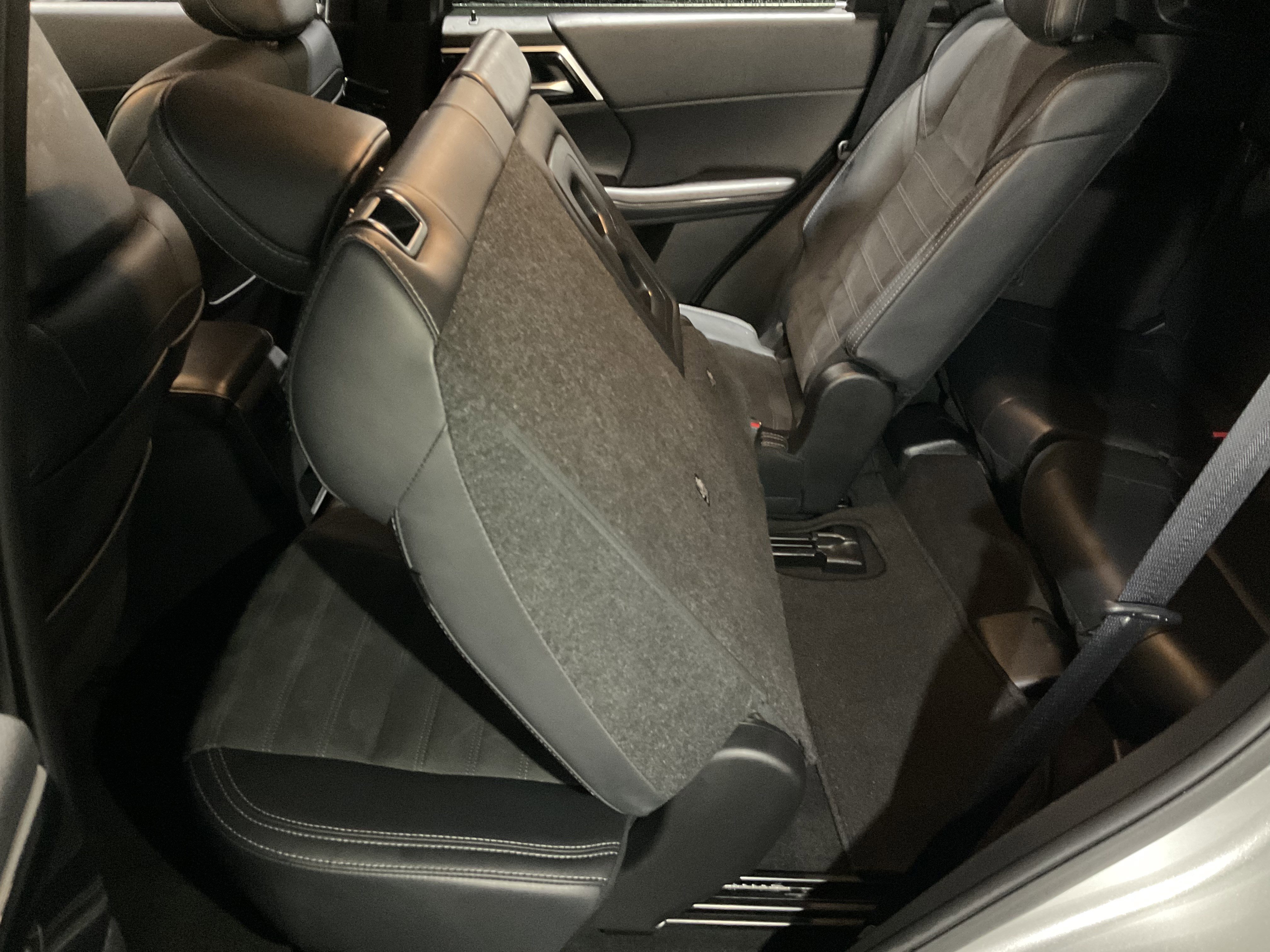 Used 2024 Mitsubishi Outlander Ralliart image 37