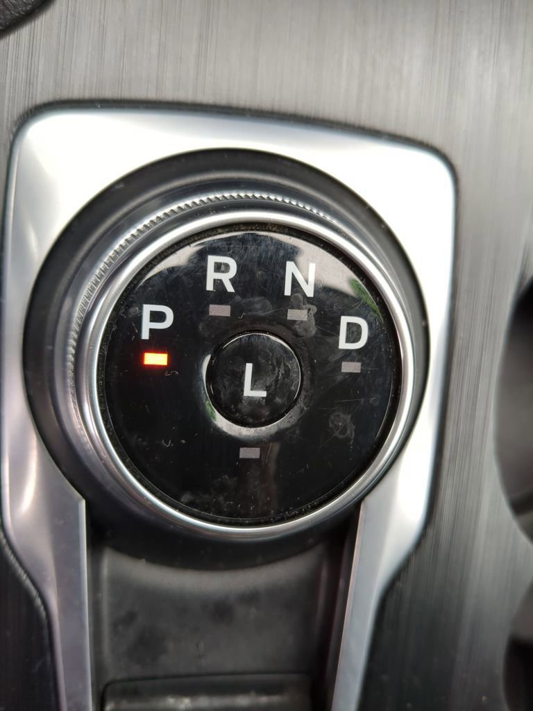 Used 2025 Ford Escape Active image 16