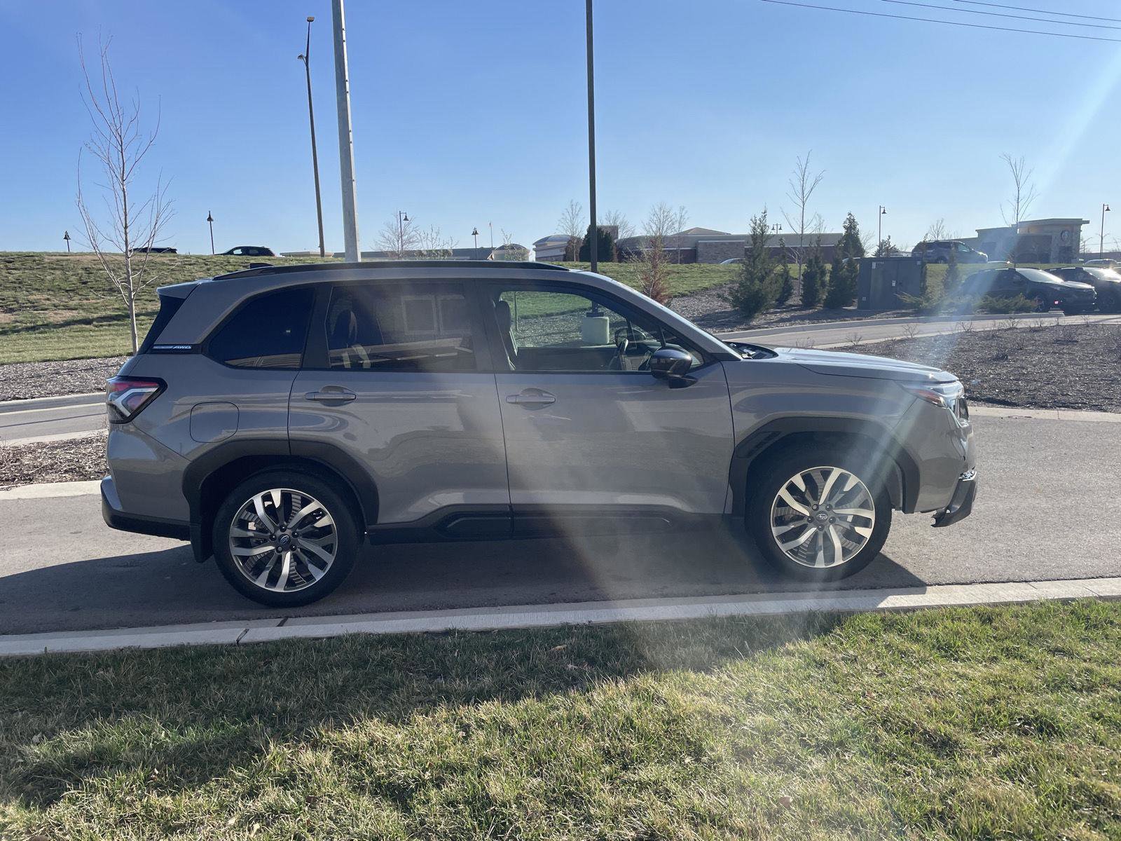 Certified 2025 Subaru Forester Touring AWD/4WD image 3