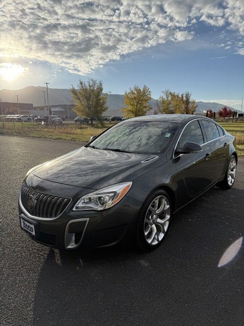 Used 2017 Buick Regal GS w/ Driver Confidence Package #2 image 2