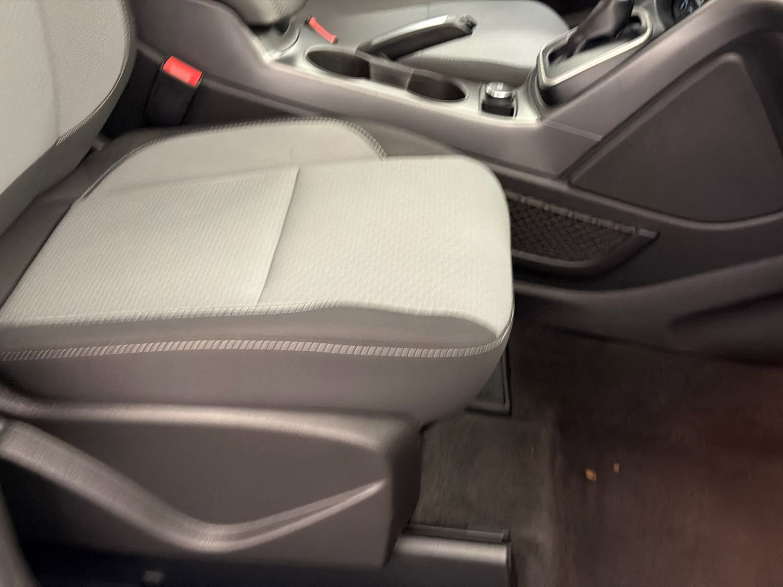 Used 2017 Ford C-MAX SE FWD image 11