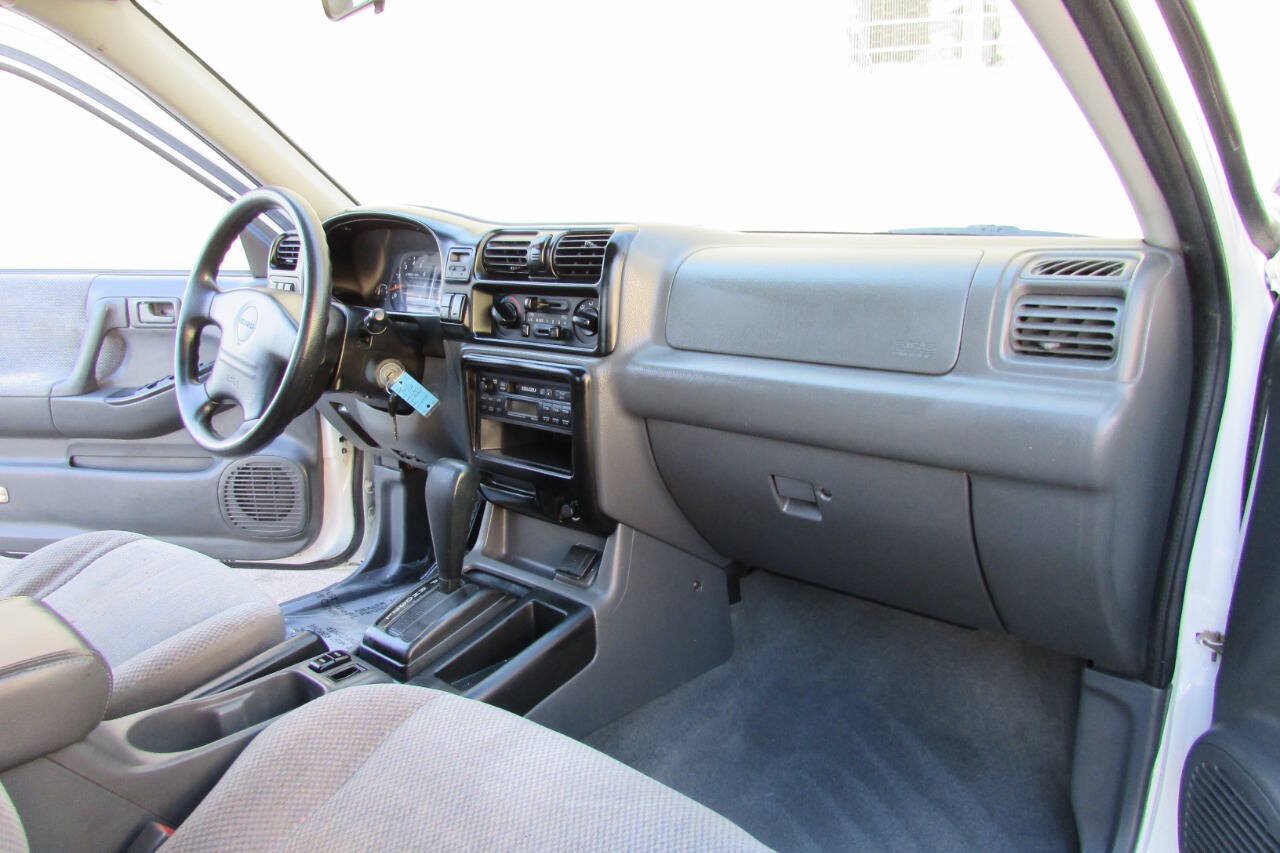 Used 1999 Isuzu Rodeo LS RWD image 38